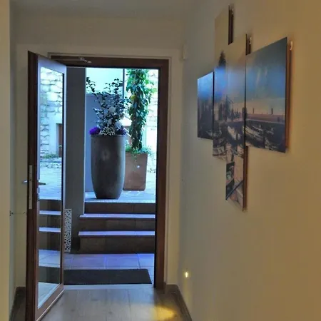 Apartament In Mit Garten Und Terrasse Und Seeblick Limone sul Garda