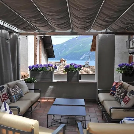 In Mit Garten Und Terrasse Und Seeblick Apartament Limone sul Garda