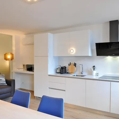 In Mit Garten Und Terrasse Und Seeblick Apartament *
